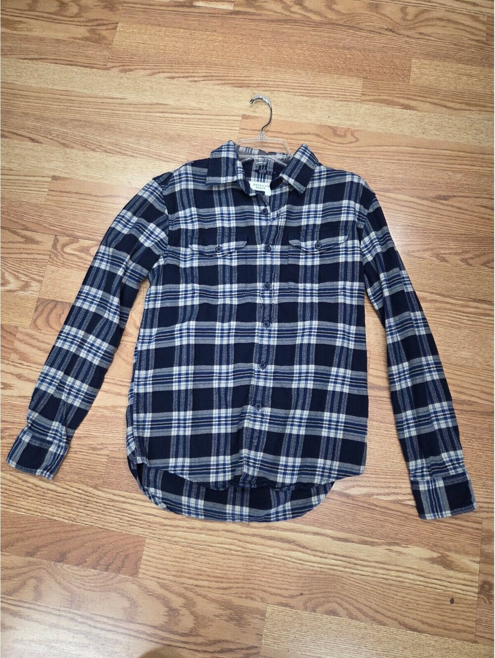 American Eagle Super Soft XS Navy Blue and Cream Plaid Shirt 100% cotton